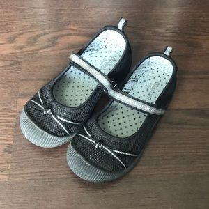 OshKosh Mary Janes